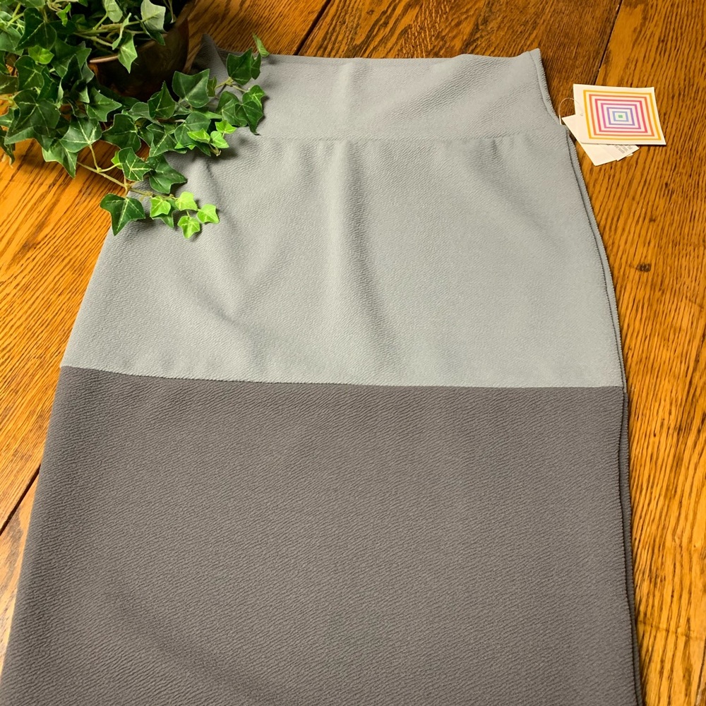 LuLaRoe Pencil Skirt Two Tone Green